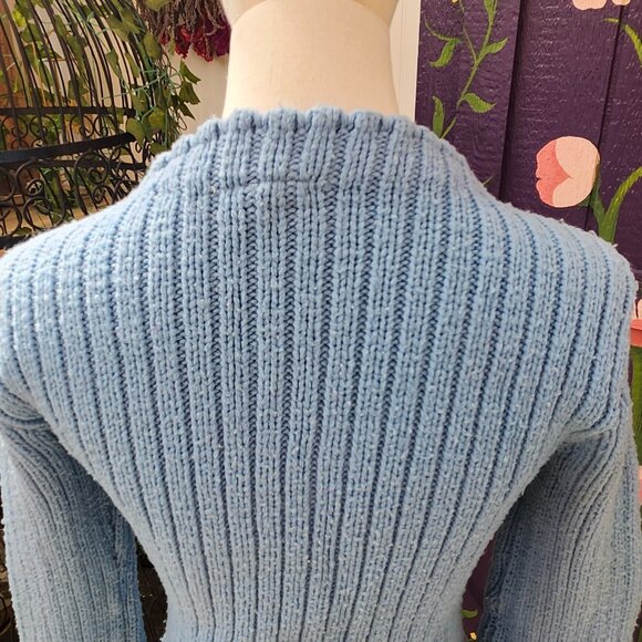 Joan Sweater / Vintage 1950's Baby Blue Knit Acrylic Sweater by Joan Marie - Picture 14 of 16